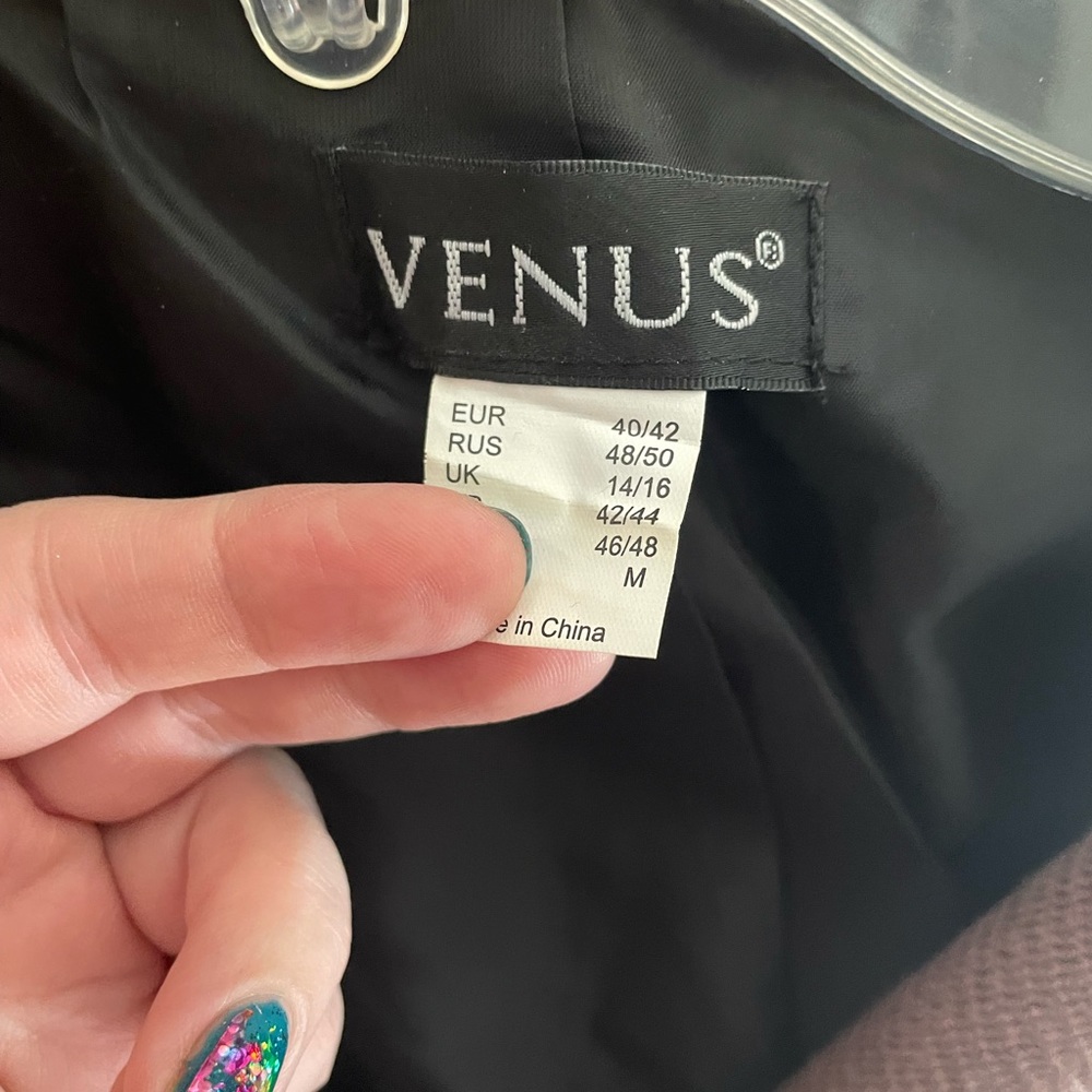 COPY - Venus jacket - Picture 3 of 3